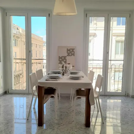 Ducale Interno 5 Генуя