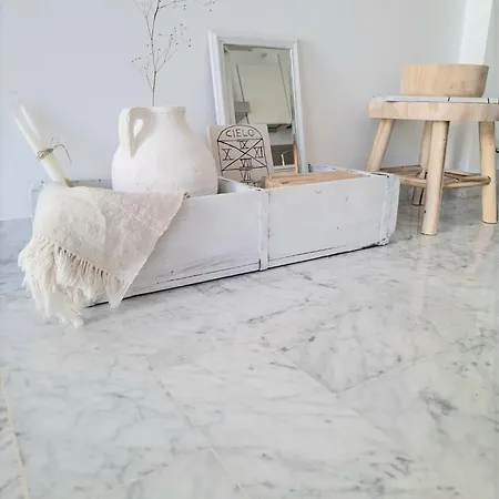 Ducale Interno 5 דירה
